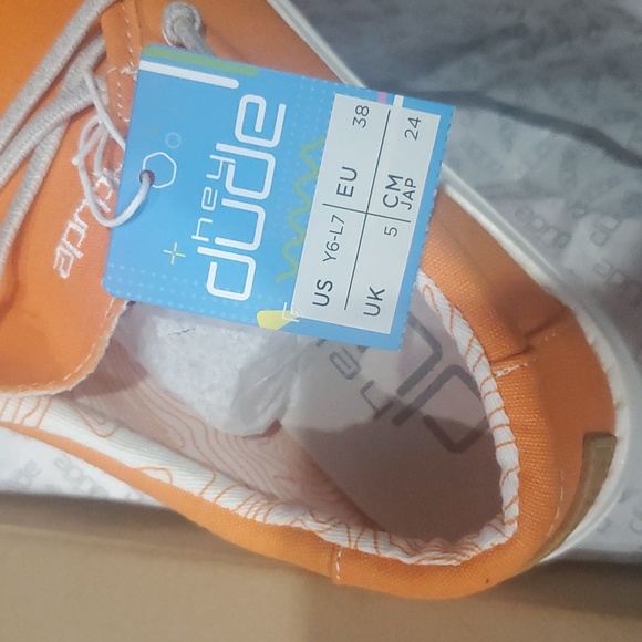 HEY DUDE YOUTH FIESTA ORANGE - Picture 8 of 9